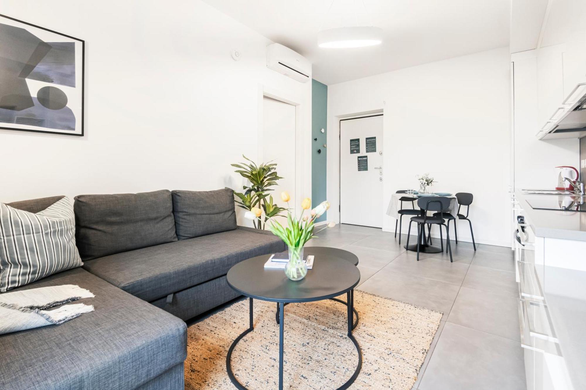 Beautiful Flat Fully Furnished In P.Ta Romana Milán Exteriér fotografie